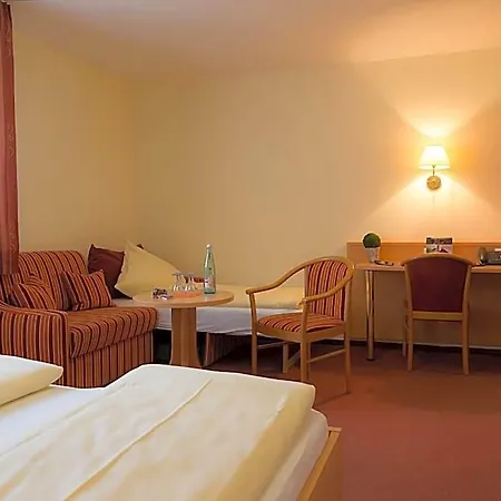 - Landgasthof Rebstock Hotel 3*