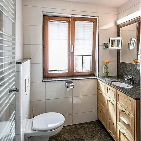 - Landgasthof Rebstock Hotel 3*